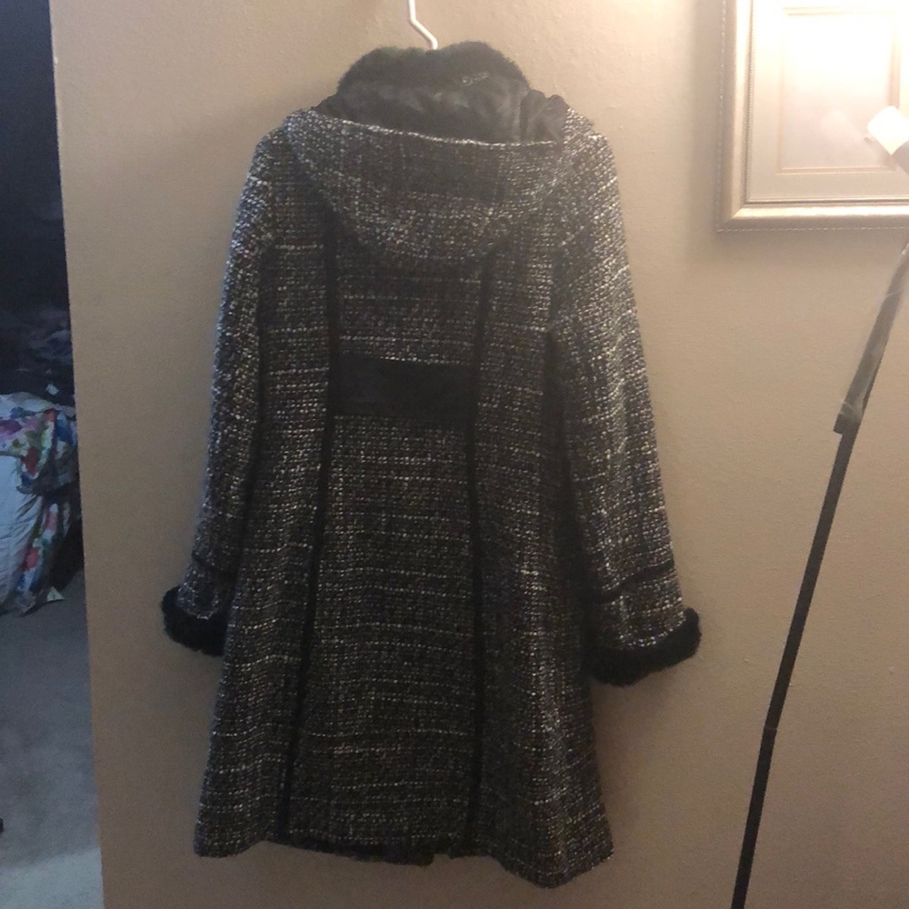 Guess jacket - Picture 3 of 4